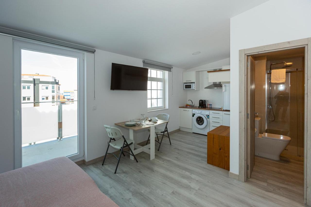 Estudios En Plaza Cabo Da Vila Centro ムシア エクステリア 写真