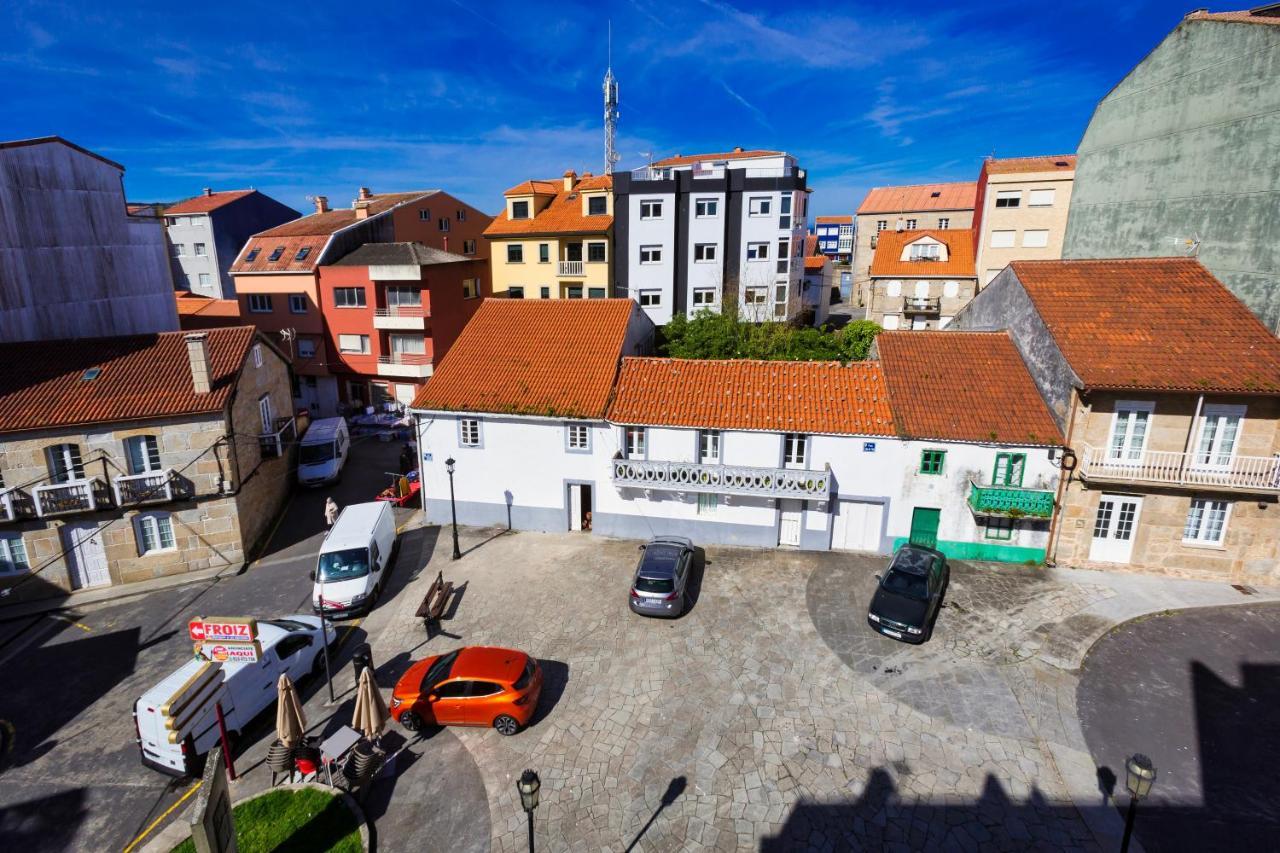 Estudios En Plaza Cabo Da Vila Centro ムシア エクステリア 写真
